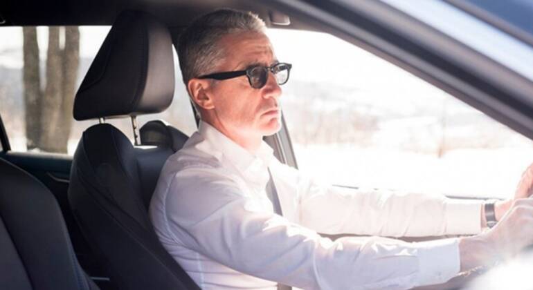 Sandhurst Taxi Services & Airport transfer