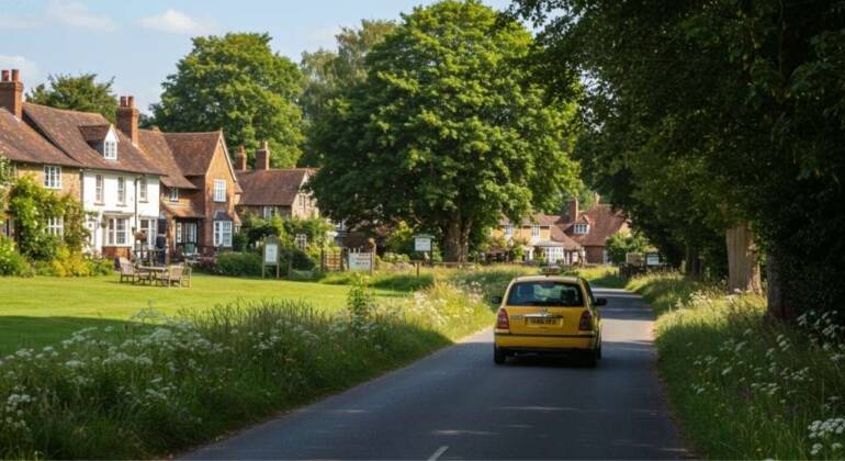 Hidden Gems in Lightwater: Explore with Local Taxi